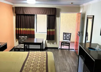 Rivera Inn & Suites Motel Pico Rivera hotel thumbnail 7