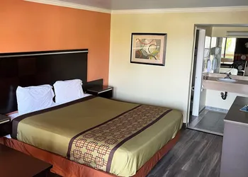 Rivera Inn & Suites Motel Pico Rivera hotel thumbnail 8