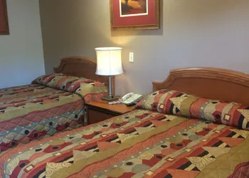 Crown Lodge Motel Oakland hotel thumbnail 2