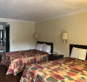Travelers Inn hotel detail image 4