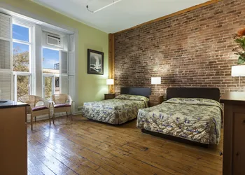 Hotel Abri du Voyageur hotel thumbnail 5