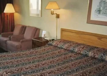 Royal Extended Stay Alcoa hotel thumbnail 3