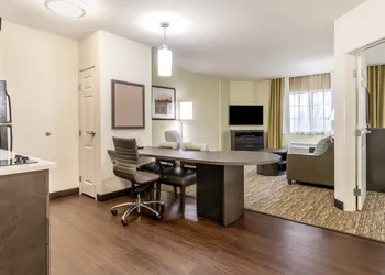 Candlewood Suites Portland Airport by IHG hotel thumbnail 8