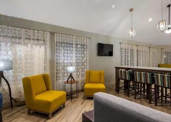 Best Western Hampshire Inn hotel thumbnail 3