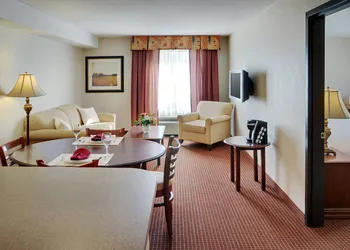 Coast Grimshaw Hotel & Suites hotel thumbnail 4