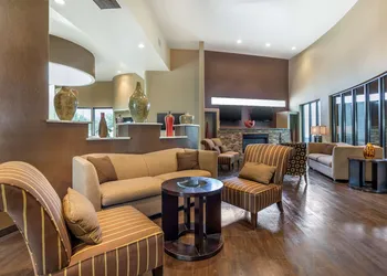 Best Western Plus Lackland Hotel & Suites hotel thumbnail 3