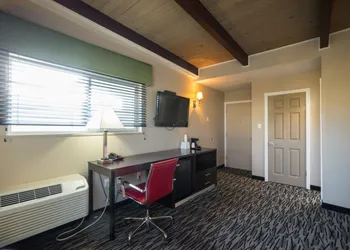 Motel Capri hotel thumbnail 4