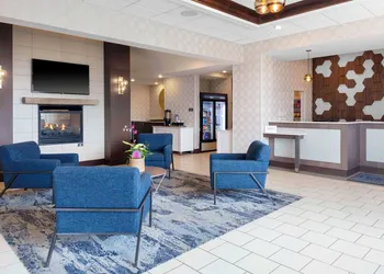 Homewood Suites by Hilton St Louis - Galleria hotel thumbnail 4
