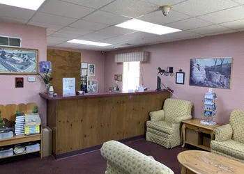 Olde Amish Inn hotel thumbnail 2