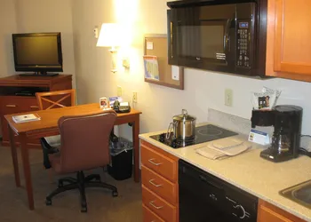 Candlewood Suites Indianapolis Northwest by IHG hotel thumbnail 5