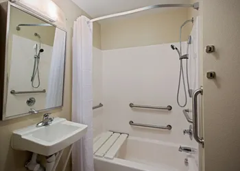 Candlewood Suites Indianapolis Northwest by IHG hotel thumbnail 8
