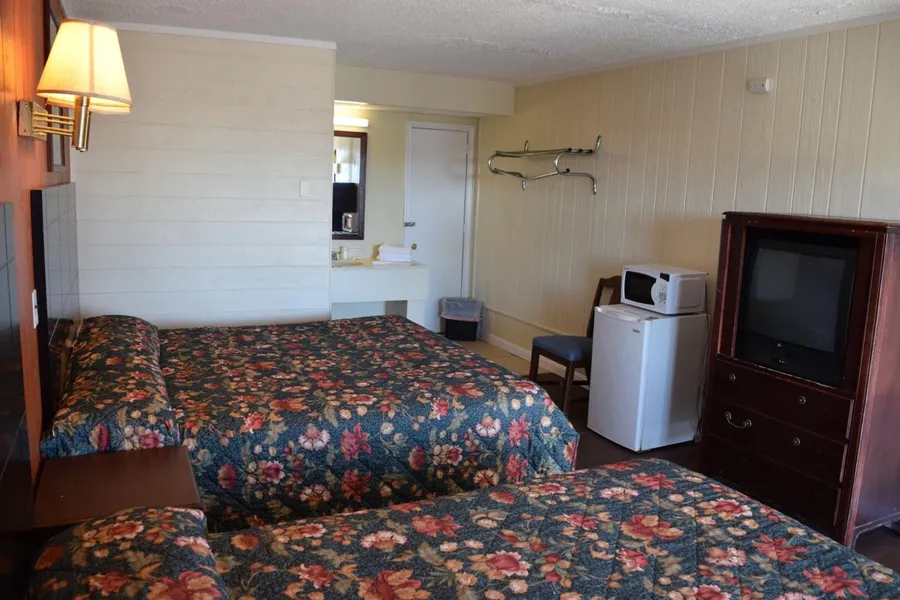Dry Dock Motel hotel detail image 6