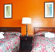 Skyview Manor Motel hotel detail image 3