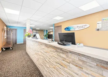 Tropicana Motel hotel thumbnail 3