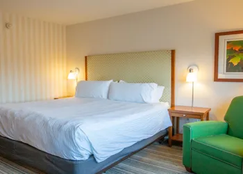 Holiday Inn Express Columbus Airport - Easton by IHG hotel thumbnail 6