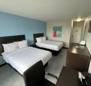 Travelodge by Wyndham Ozone Park hotel detail image 5