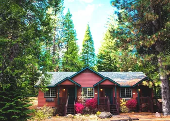 Mount Shasta Resort hotel thumbnail 4