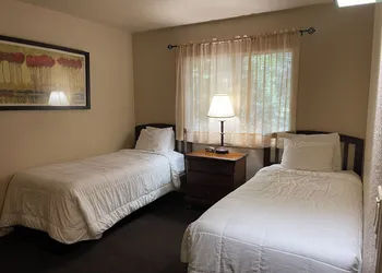 Mount Shasta Resort hotel thumbnail 6