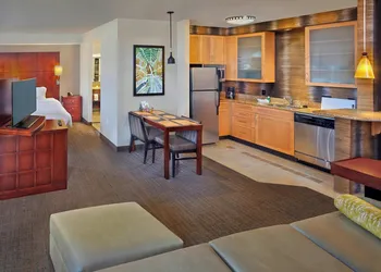 Residence Inn by Marriott Orlando Lake Mary hotel thumbnail 4