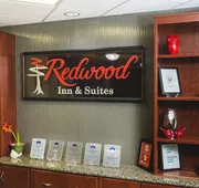 Redwood Inn & Suites - Grande Prairie hotel detail image 3