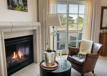 Seal Cove Inn hotel thumbnail 5