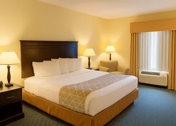 Ambassador Inn and Suites Tuscaloosa hotel thumbnail 4