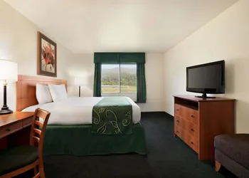 Travelodge by Wyndham Low Moor Near Covington hotel thumbnail 4