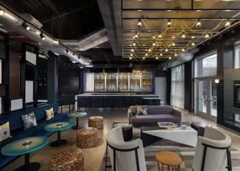 Aloft Houston by the Galleria hotel thumbnail 5