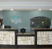 Quality Inn & Suites at The Outlets Mercedes/Weslaco hotel detail image 5
