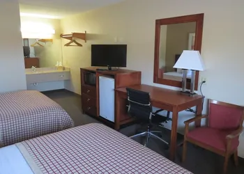 Sunset Inn - Augusta hotel thumbnail 4