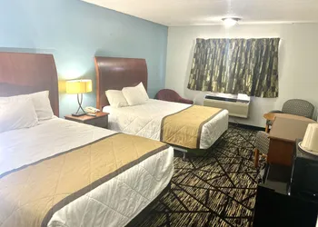 Knights Inn Paxinos hotel thumbnail 3