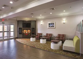 La Quinta Inn & Suites by Wyndham Houston Channelview hotel thumbnail 2