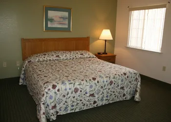 Affordable Suites Lexington hotel thumbnail 2