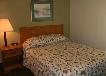 Affordable Suites Lexington hotel thumbnail 8