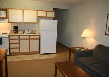 Affordable Suites Salisbury hotel thumbnail 8