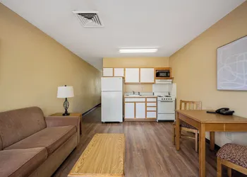 Affordable Suites Myrtle Beach hotel thumbnail 4