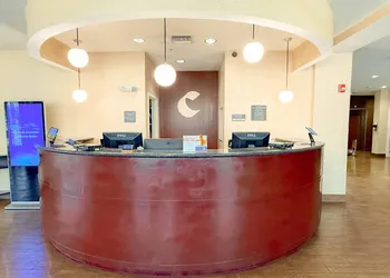 Comfort Suites Orlando Airport hotel thumbnail 4