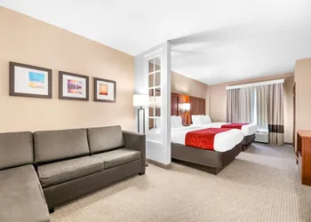 Comfort Suites Orlando Airport hotel thumbnail 5