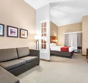 Comfort Suites Orlando Airport hotel detail image 7