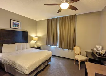 King Edward Hotel hotel thumbnail 6