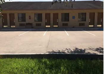 Executive Inn Hebbronville hotel thumbnail 2