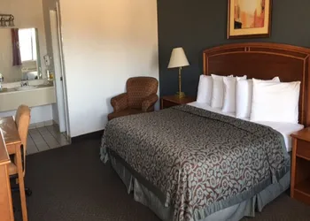 Executive Inn Hebbronville hotel thumbnail 6