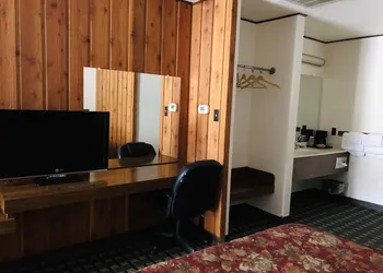 Motel Garberville hotel thumbnail 6