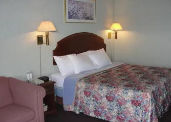 Budget Inn Alcoa hotel thumbnail 6