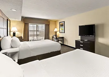 Sonesta Essential Indianapolis Airport hotel thumbnail 4
