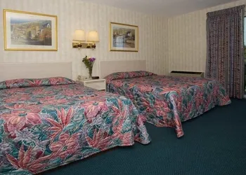 Winnapaug Inn hotel thumbnail 3