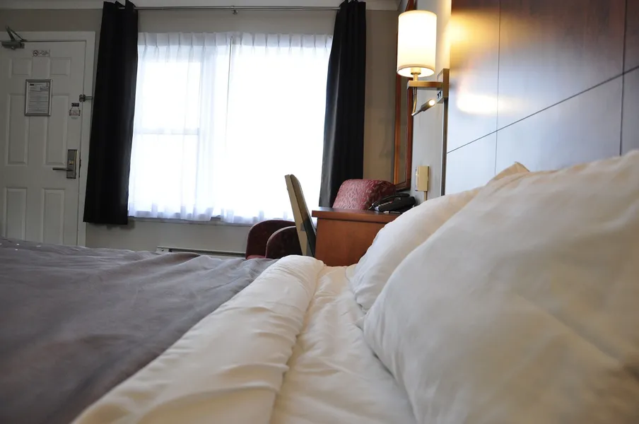 Moonlight Inn and Suites hotel detail image 6