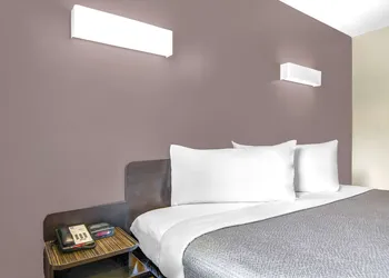 Studio 6 Extended Stay - Atlanta, GA - Chamblee hotel thumbnail 5