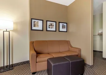 Comfort Suites Medical Center near Six Flags hotel thumbnail 6