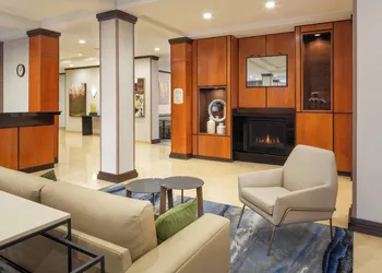Fairfield Inn & Suites by Marriott Selma Kingsburg hotel thumbnail 2